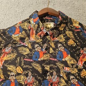 RSVLTS WWE Legends Shirt Mens Large Ric Flair Nature Boy Button Up Short Sleeve